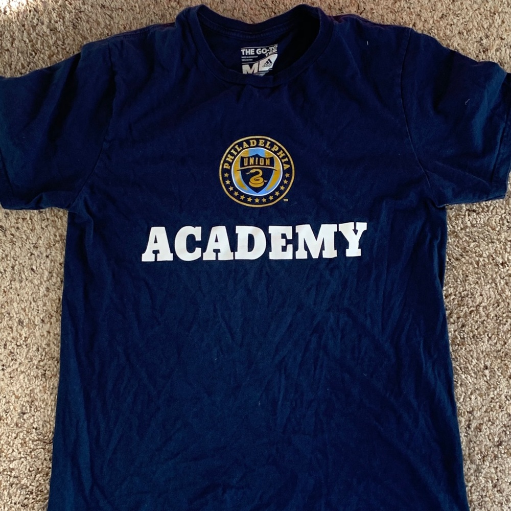 Adidas t-shirt